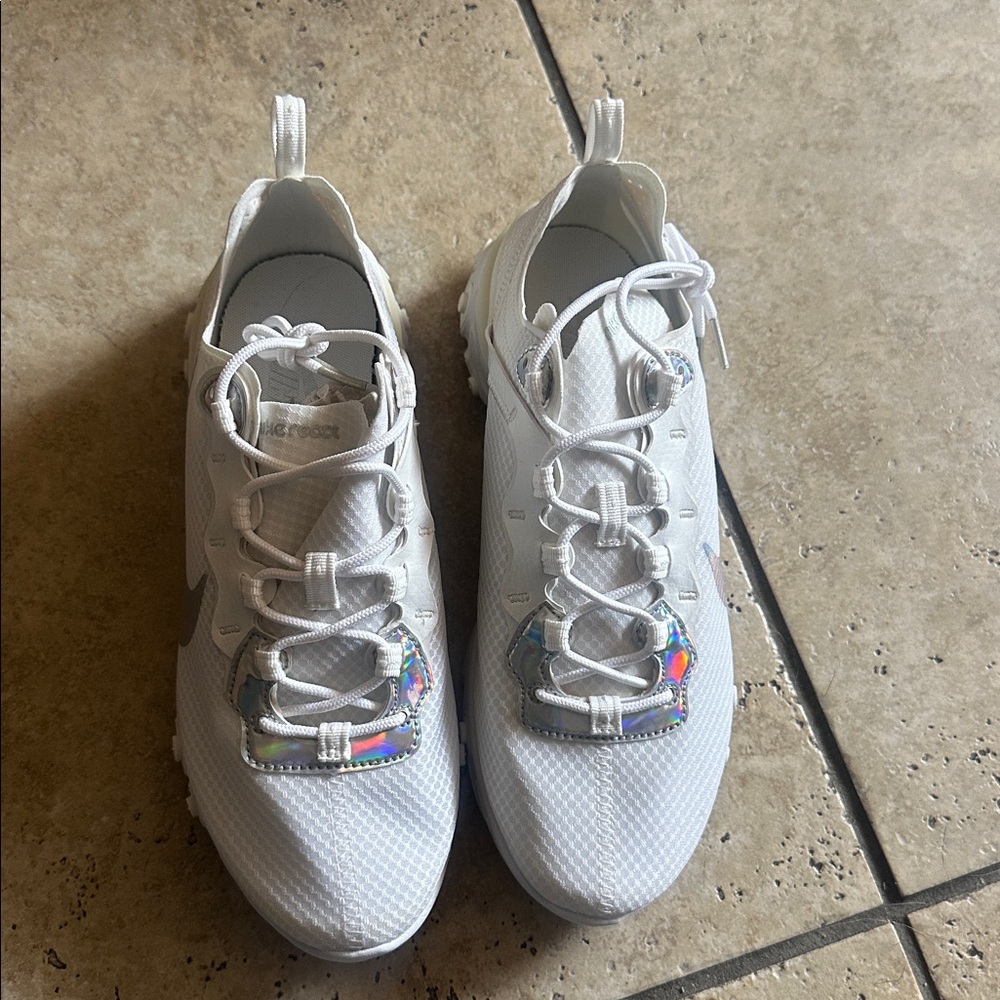 Nike React White Sneakers with Iridescent Accents W10
